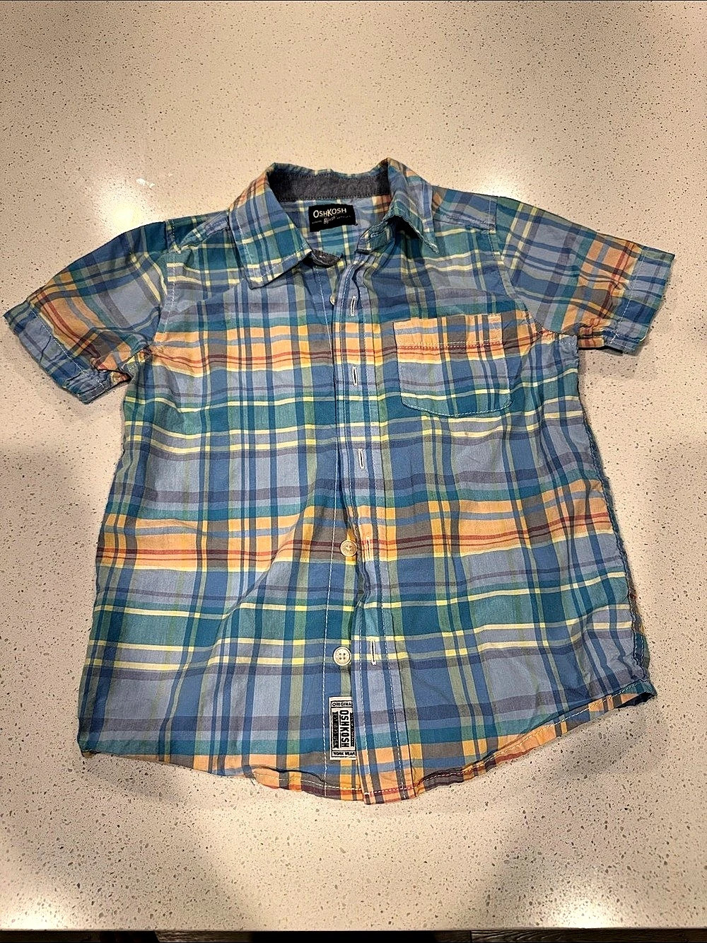 OshKosh B'gosh Boys Plaid Button Down Shirt Blue Size 6 Like New